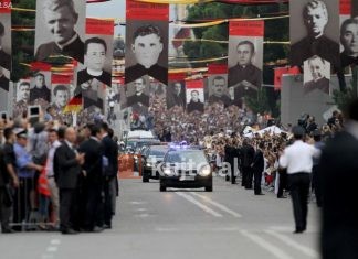 9 shekuj burg kryen priftërinjtë që vinin nga 24 universitete të Europës