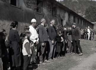 Meshë Pashkësh në Kampin e Tepelenës!